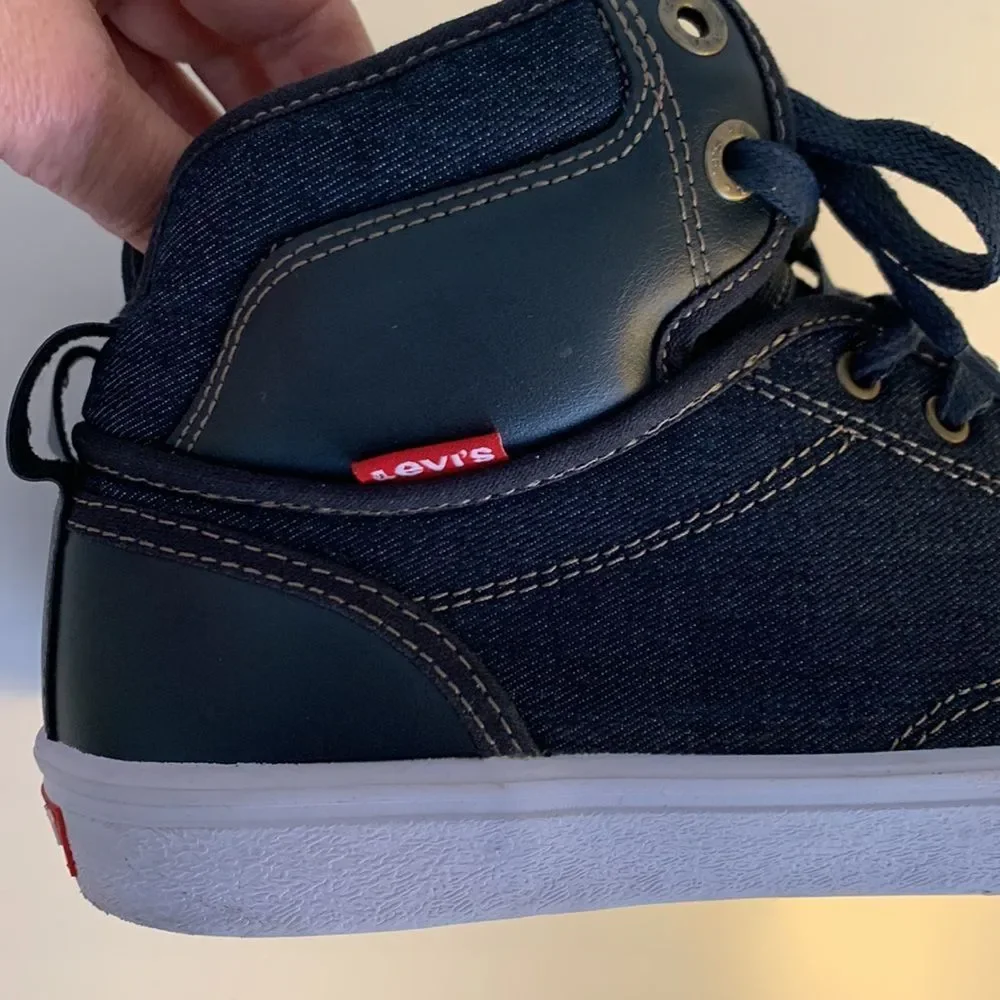Levis Black High Top Sneakers Size 9